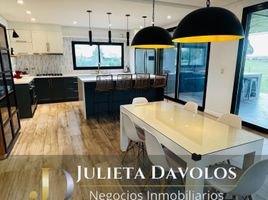Maison 4 chambre à vendre à Escobar, Buenos Aires, Escobar
