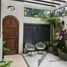 4 Bedroom House for sale in Lanus, Buenos Aires, Lanus