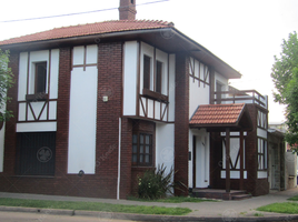 3 Bedroom Villa for sale in Quilmes, Buenos Aires, Quilmes