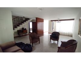 6 Bedroom Villa for sale in Bare Foot Park (Parque de los Pies Descalzos), Medellin, Medellin