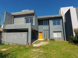 3 Bedroom House for sale in Santa Maria, Cordoba, Santa Maria