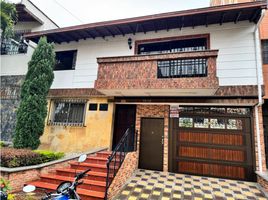 3 Bedroom Villa for sale in Bare Foot Park (Parque de los Pies Descalzos), Medellin, Medellin