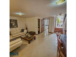 3 Bedroom Villa for sale in Bare Foot Park (Parque de los Pies Descalzos), Medellin, Medellin