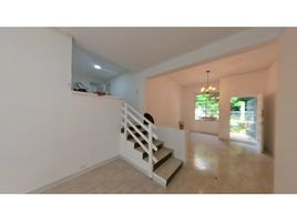 2 Bedroom Villa for sale in Bare Foot Park (Parque de los Pies Descalzos), Medellin, Medellin