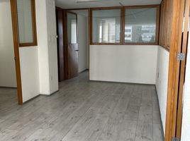 112 m² Office for rent in Mexico City, Azcapotzalco, Mexico City