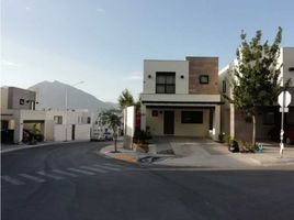 Villa 3 chambre à vendre à Santa Catarina, Nuevo Leon, Santa Catarina
