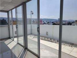 110 m² Office for rent in Bicentenario Park, Quito, Quito, Quito