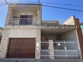 4 Bedroom House for sale in Rosario, Santa Fe, Rosario