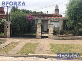 2 Bedroom House for sale in General Sarmiento, Buenos Aires, General Sarmiento