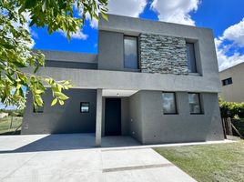 6 Bedroom Villa for sale in Buenos Aires, Escobar, Buenos Aires