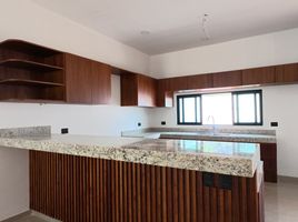 4 Schlafzimmer Haus zu verkaufen in Tixpehual, Yucatan, Tixpehual