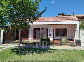 3 Bedroom House for sale in Moron, Buenos Aires, Moron