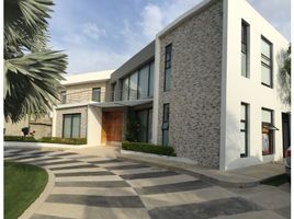 5 Bedroom Villa for sale in Barranquilla Colombia Temple, Barranquilla, Puerto Colombia