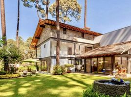 5 Habitación Casa en venta en Valle De Bravo, México, Valle De Bravo