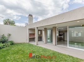 2 Bedroom House for sale in Tres De Febrero, Buenos Aires, Tres De Febrero