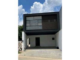 Maison 3 chambre à vendre à Santiago, Nuevo Leon, Santiago