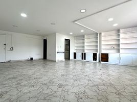 55 SqM Office for sale in Medellin, Antioquia, Medellin