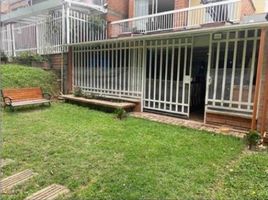 4 Bedroom House for sale in Bare Foot Park (Parque de los Pies Descalzos), Medellin, Medellin