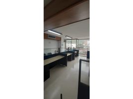 88 SqM Office for rent in Palmetto Plaza Shopping Mall, Cali, Cali