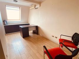 52 m² Office for rent in Chile, Chillan, Diguillín, Ñuble, Chile