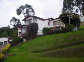 3 Bedroom House for sale in Bogota, Cundinamarca, Bogota