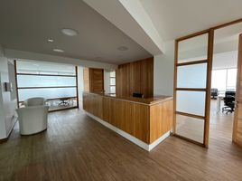 186 m² Office for rent in Chile, Puerto Montt, Llanquihue, Los Lagos, Chile