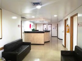 210 SqM Office for sale in Bare Foot Park (Parque de los Pies Descalzos), Medellin, Medellin