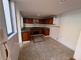 4 Habitación Villa en venta en Parque de los Pies Descalzos, Medellín, Medellín