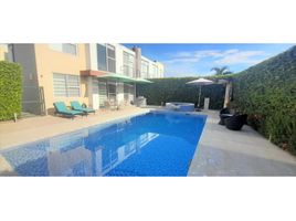 3 Bedroom House for sale in Ricaurte, Cundinamarca, Ricaurte