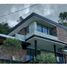 4 Bedroom House for sale in Bare Foot Park (Parque de los Pies Descalzos), Medellin, Medellin