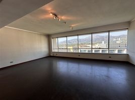 47 m² Office for rent in Chile, Santiago, Santiago, Santiago, Chile