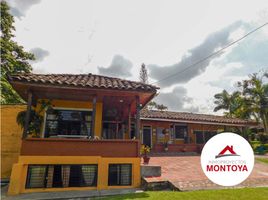 10 Bedroom House for sale in Risaralda, Dosquebradas, Risaralda