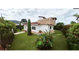 3 Habitación Villa en venta en Colombia, La Ceja, Antioquia, Colombia