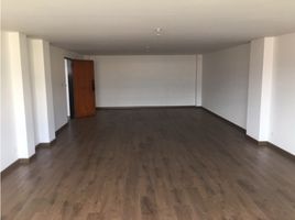 100 m² Office for rent in Bogotá, Cundinamarca, Bogotá