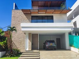 5 Habitación Villa en venta en Cali, Valle Del Cauca, Cali