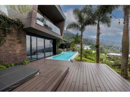 4 Bedroom Villa for sale in Centro Comercial Unicentro Medellin, Medellin, Medellin