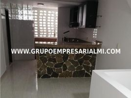 4 Bedroom House for sale in Bare Foot Park (Parque de los Pies Descalzos), Medellin, Medellin