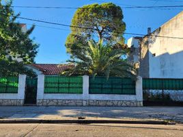 2 Bedroom House for sale in Lanus, Buenos Aires, Lanus