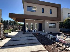 3 Bedroom House for sale in Esteban Echeverria, Buenos Aires, Esteban Echeverria, Buenos Aires, Argentina