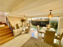 3 Bedroom House for sale in Bare Foot Park (Parque de los Pies Descalzos), Medellin, Medellin