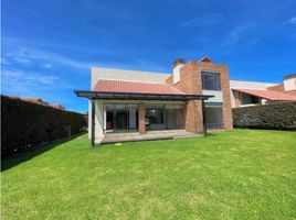 3 Habitación Villa en alquiler en Colombia, Chia, Cundinamarca, Colombia