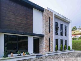 4 Habitación Casa en venta en Guarne, Antioquia, Guarne