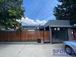 3 Bedroom House for sale in General Sarmiento, Buenos Aires, General Sarmiento