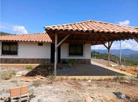 3 Habitación Casa en venta en Campamento, Antioquia, Campamento