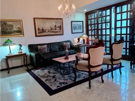 4 Bedroom Apartment for sale in Cali, Valle Del Cauca, Cali