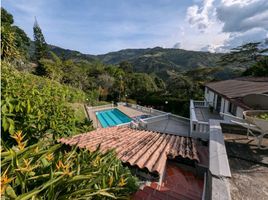 9 Habitación Villa en venta en Copacabana, Antioquia, Copacabana