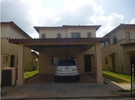 4 Bedroom House for sale in Panama Oeste, Veracruz, Arraijan, Panama Oeste