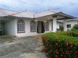 4 Habitación Casa en alquiler en Aguadulce, Coclé, El Cristo, Aguadulce