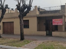 3 Bedroom House for sale in Lomas De Zamora, Buenos Aires, Lomas De Zamora