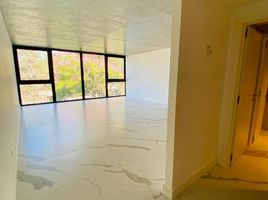 136 SqM Office for sale in Moron, Buenos Aires, Moron